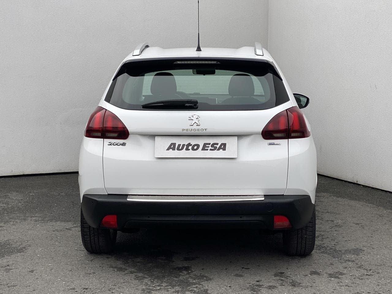 2017 Peugeot 2008 - 5