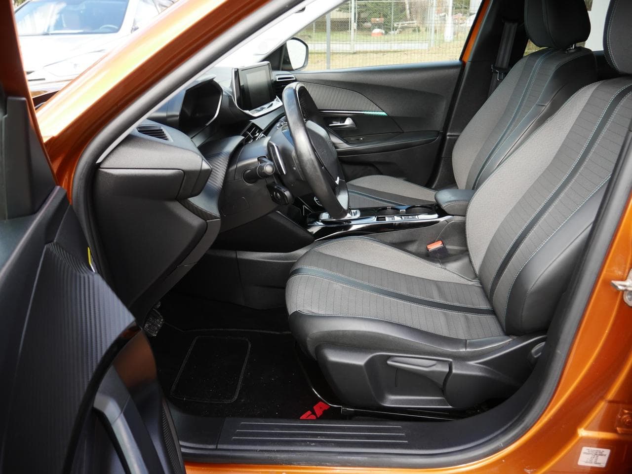 2021 Peugeot 2008 - 9