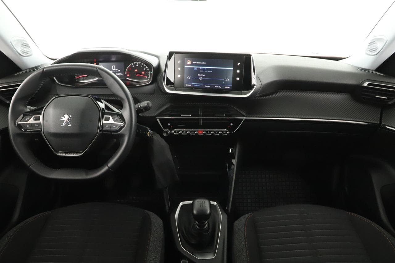 2021 Peugeot 2008 - 9