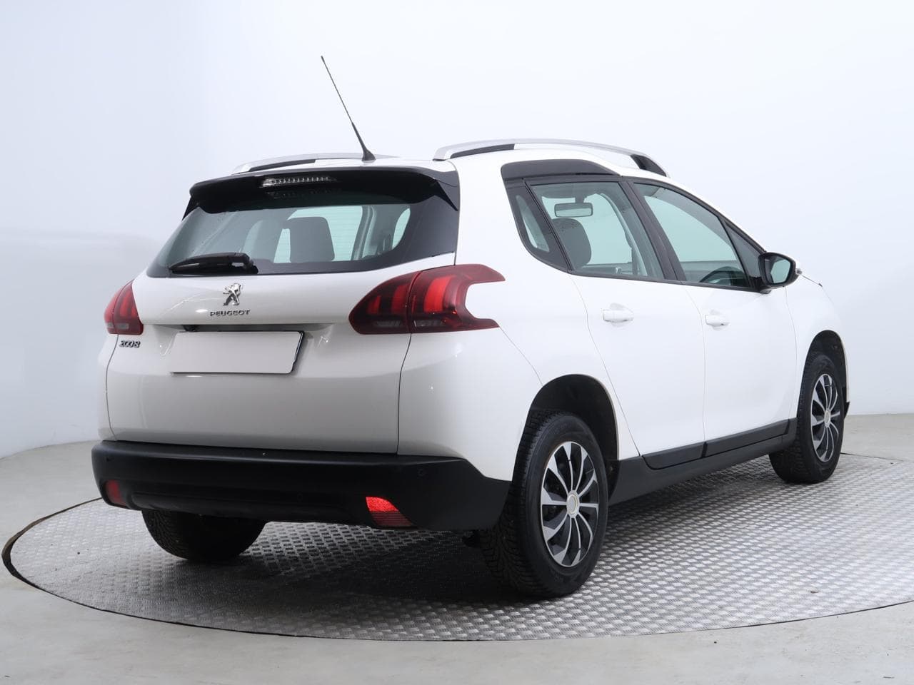 2018 Peugeot 2008 - 7