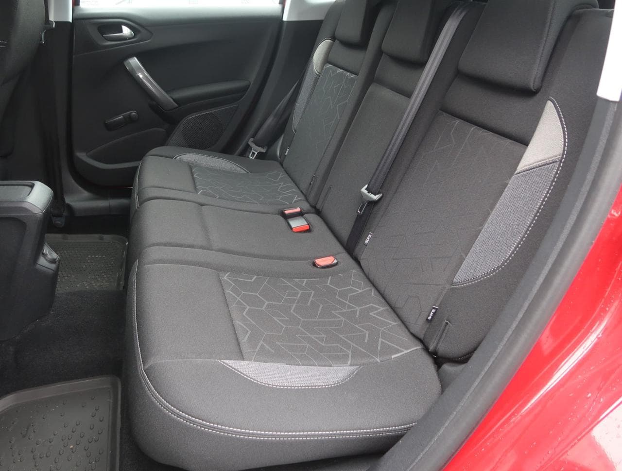 2019 Peugeot 2008 - 15