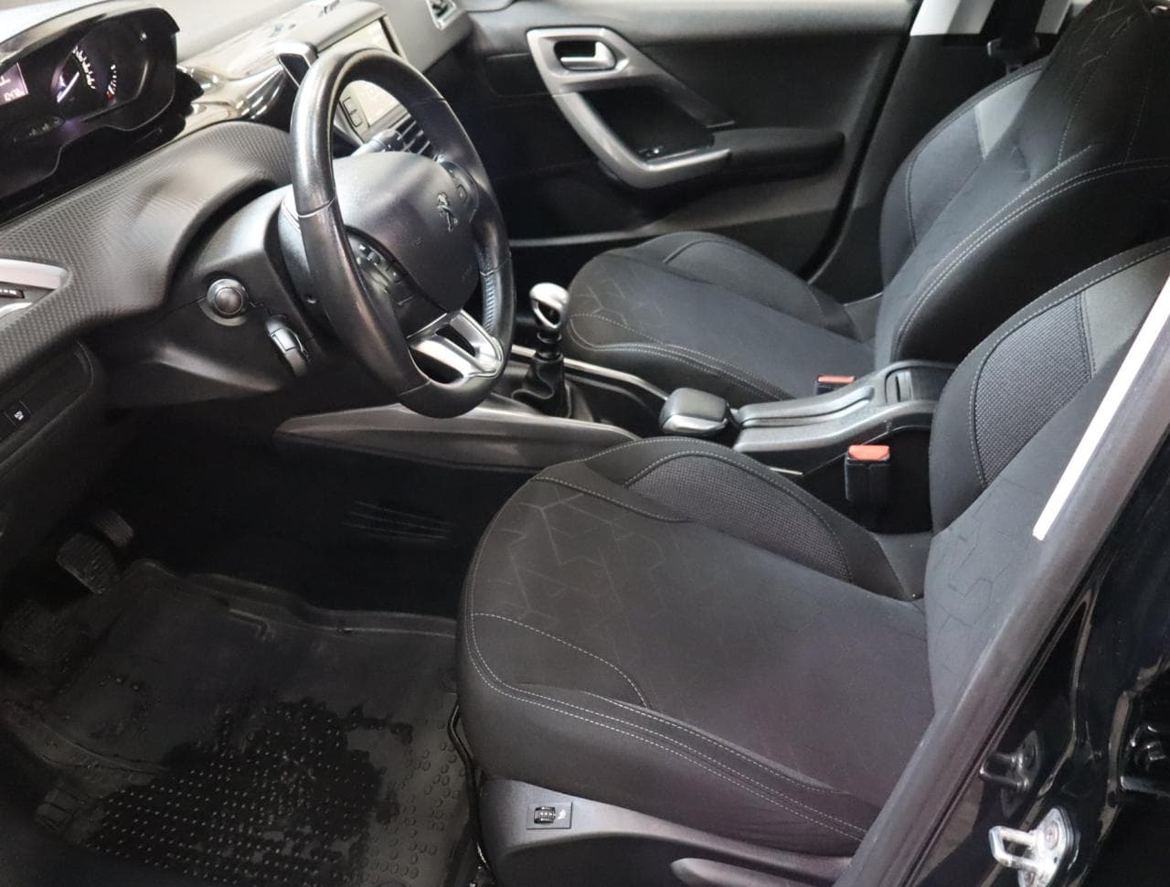 2018 Peugeot 2008 - 16