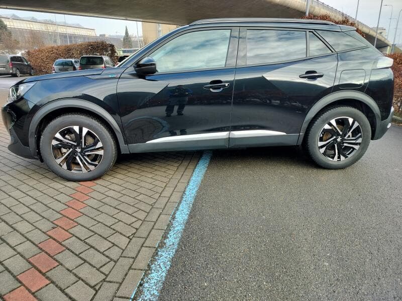2022 Peugeot 2008 - 4