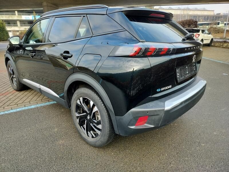 2022 Peugeot 2008 - 5