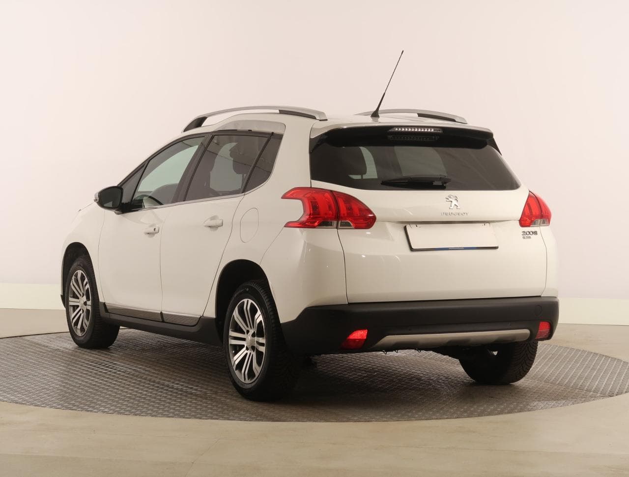 2015 Peugeot 2008 - 5