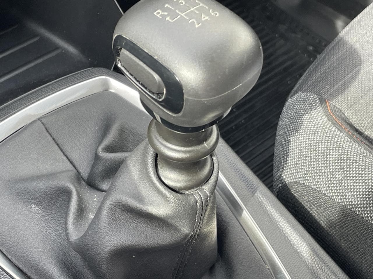 2020 Peugeot 2008 - 20