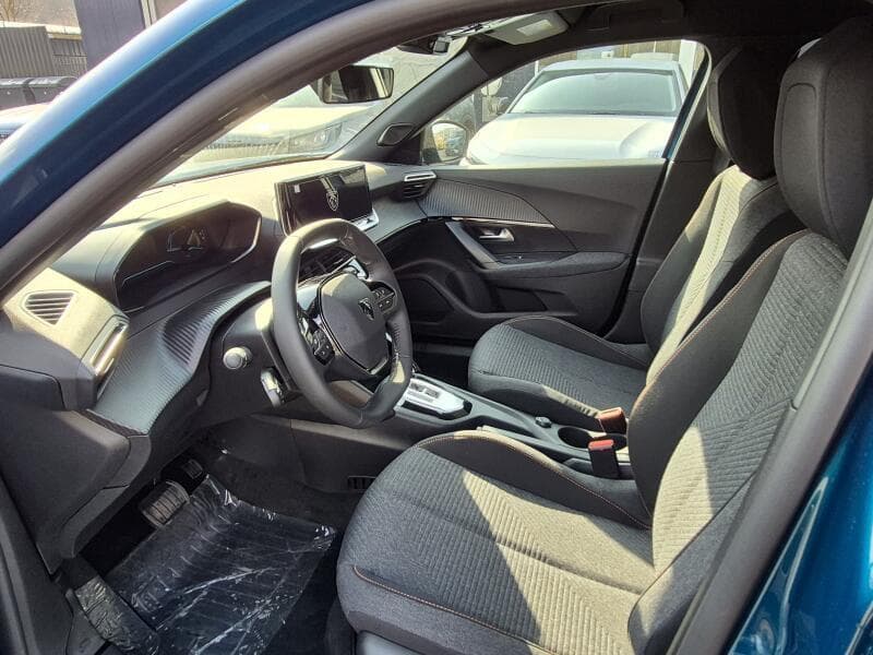 2026 Peugeot 2008 - 8