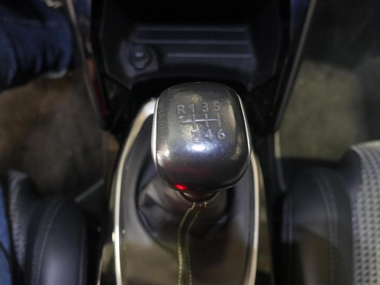 2021 Peugeot 2008 - 17