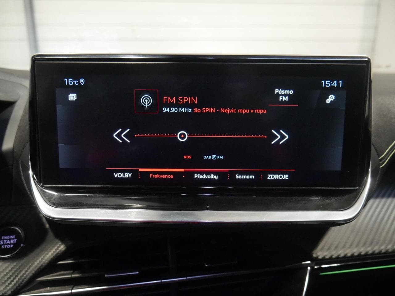 2021 Peugeot 2008 - 14