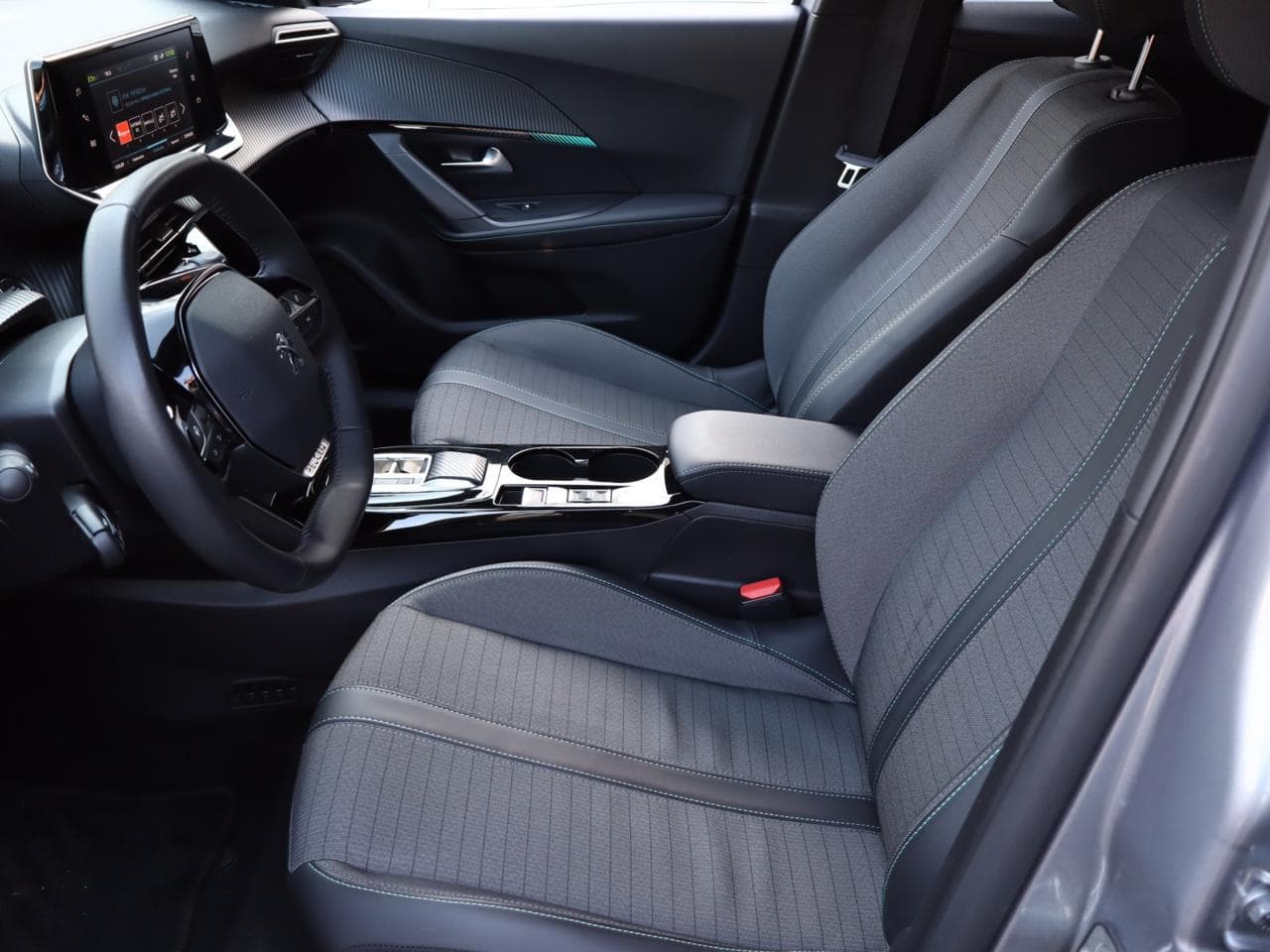 2023 Peugeot 2008 - 14