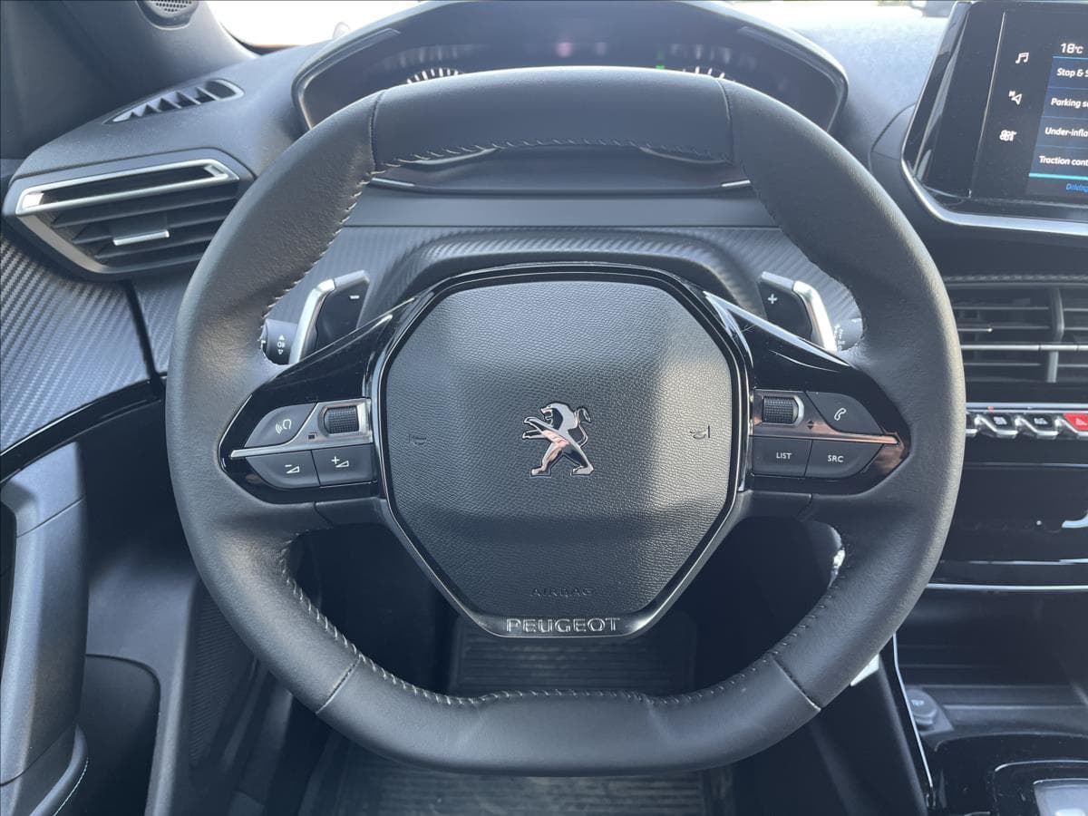 2023 Peugeot 2008 - 13