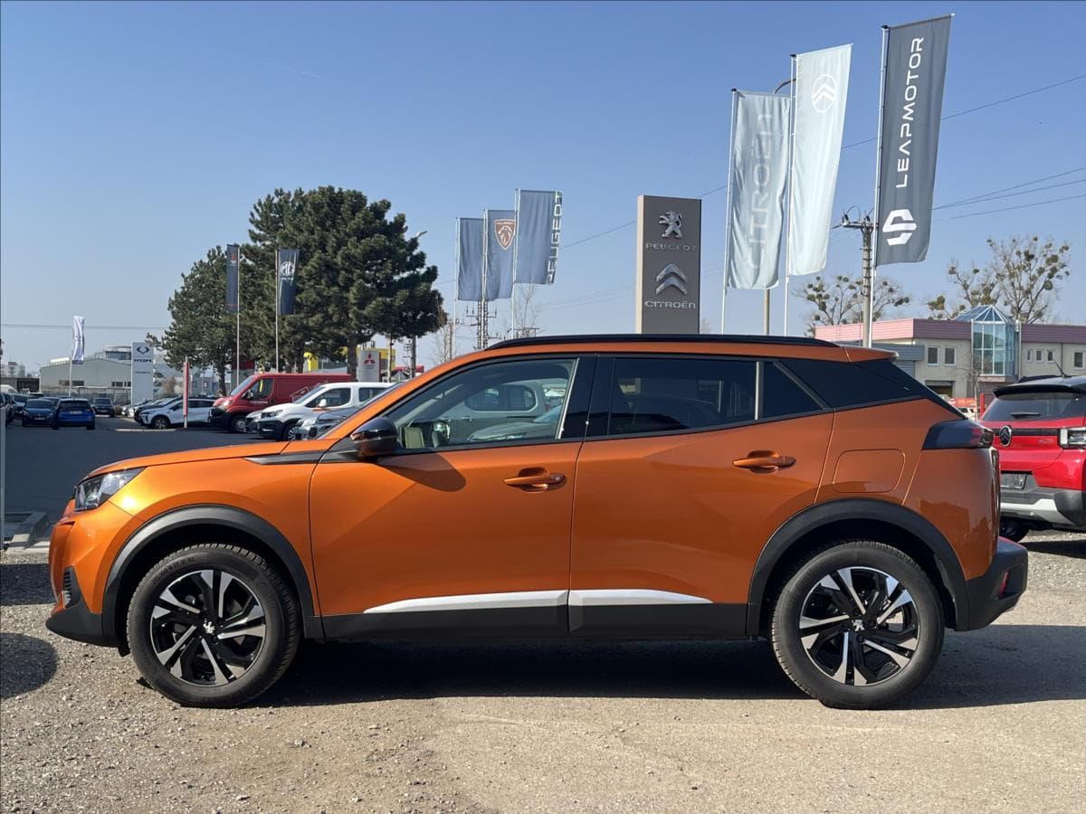2023 Peugeot 2008 - 8