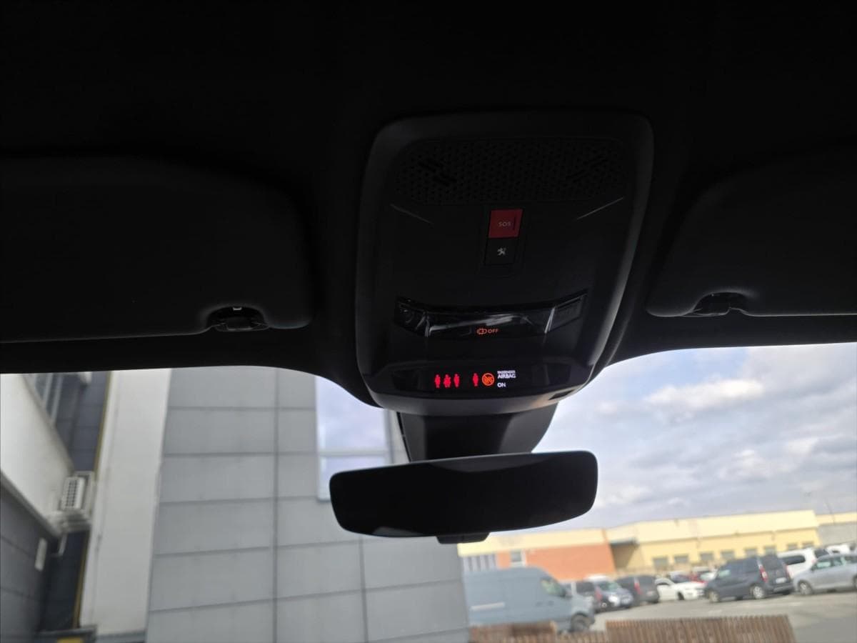 2021 Peugeot 2008 - 6