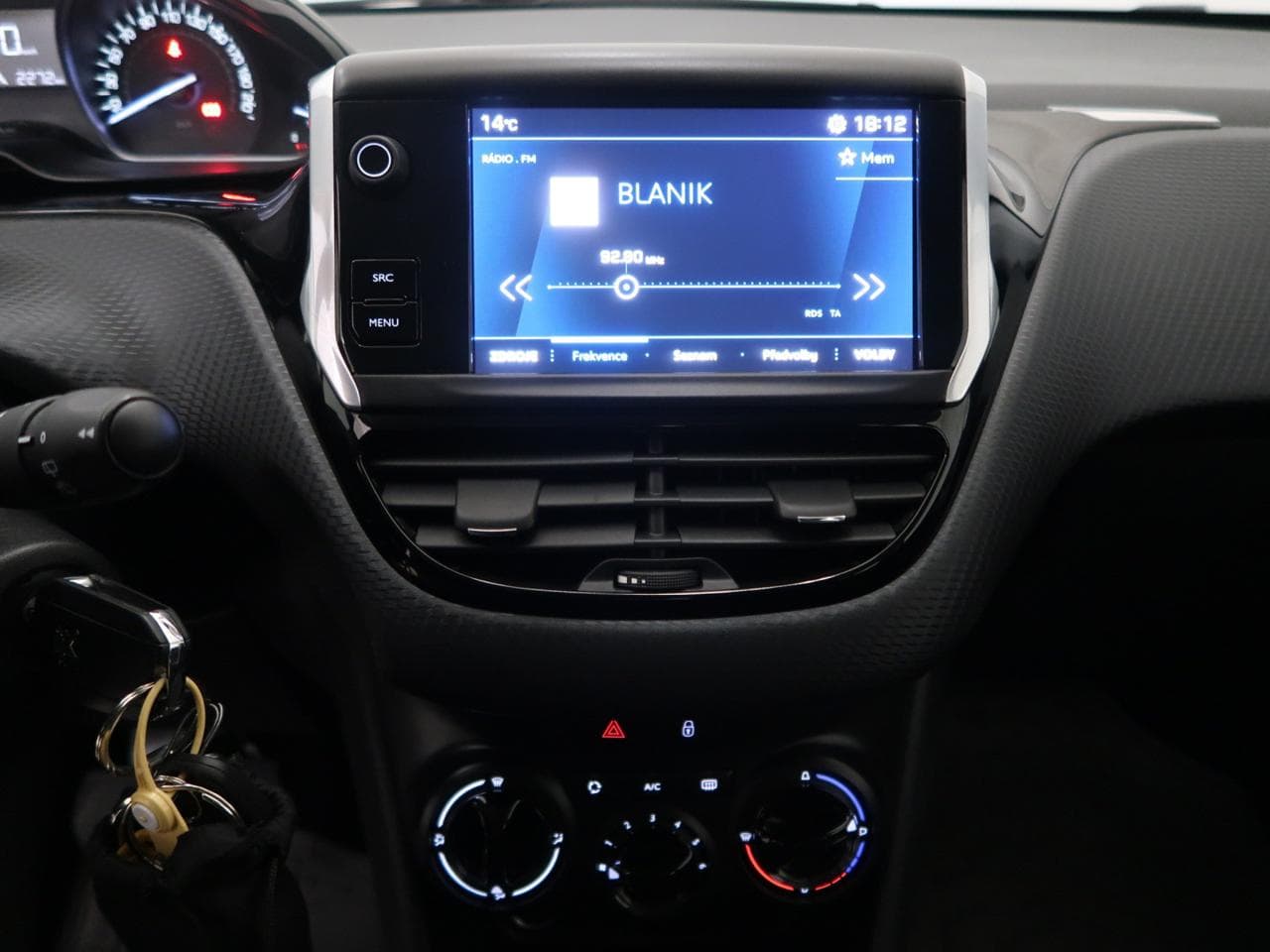 2019 Peugeot 2008 - 18
