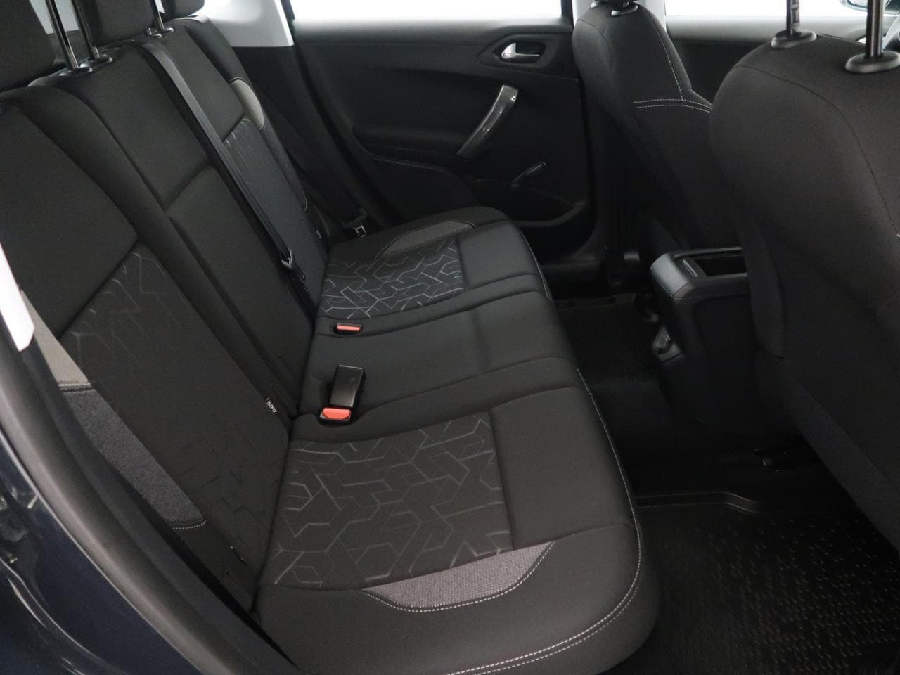2019 Peugeot 2008 - 13