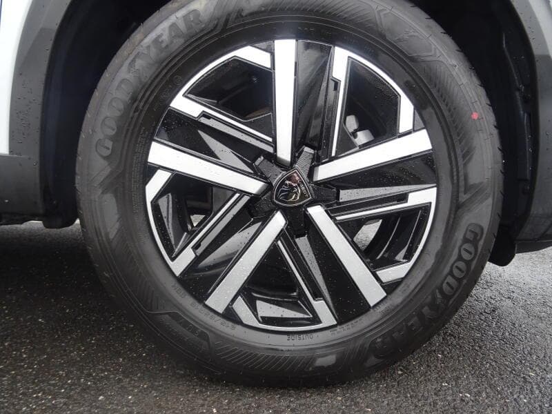 2026 Peugeot 2008 - 17