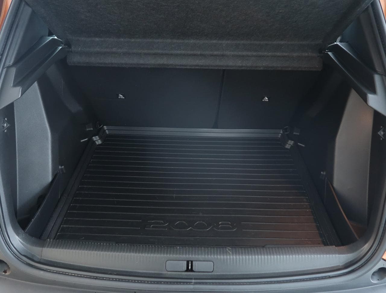 2021 Peugeot 2008 - 20