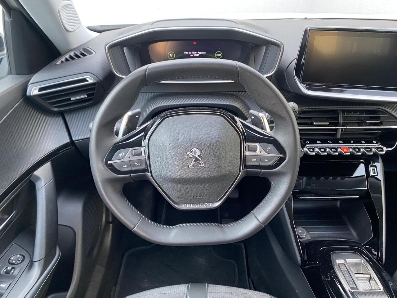 2022 Peugeot 2008 - 11