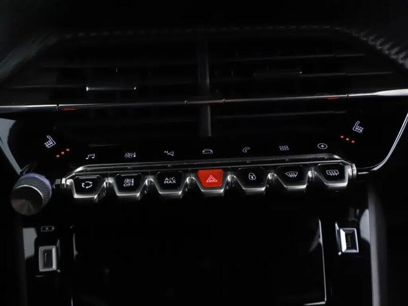 2021 Peugeot 2008 - 6