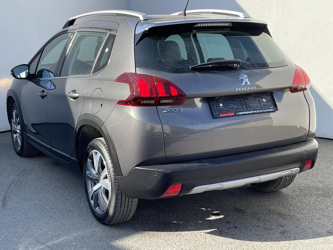 2019 Peugeot 2008 - 11