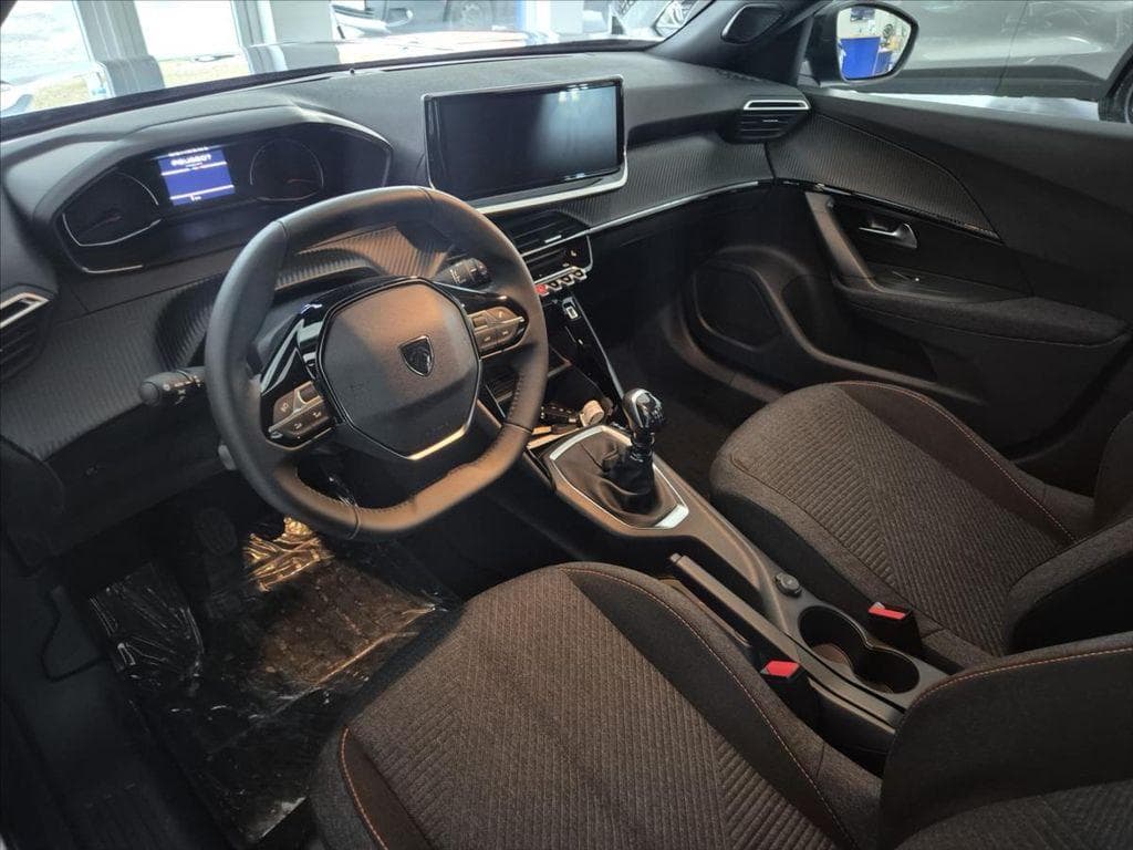 2025 Peugeot 2008 - 5