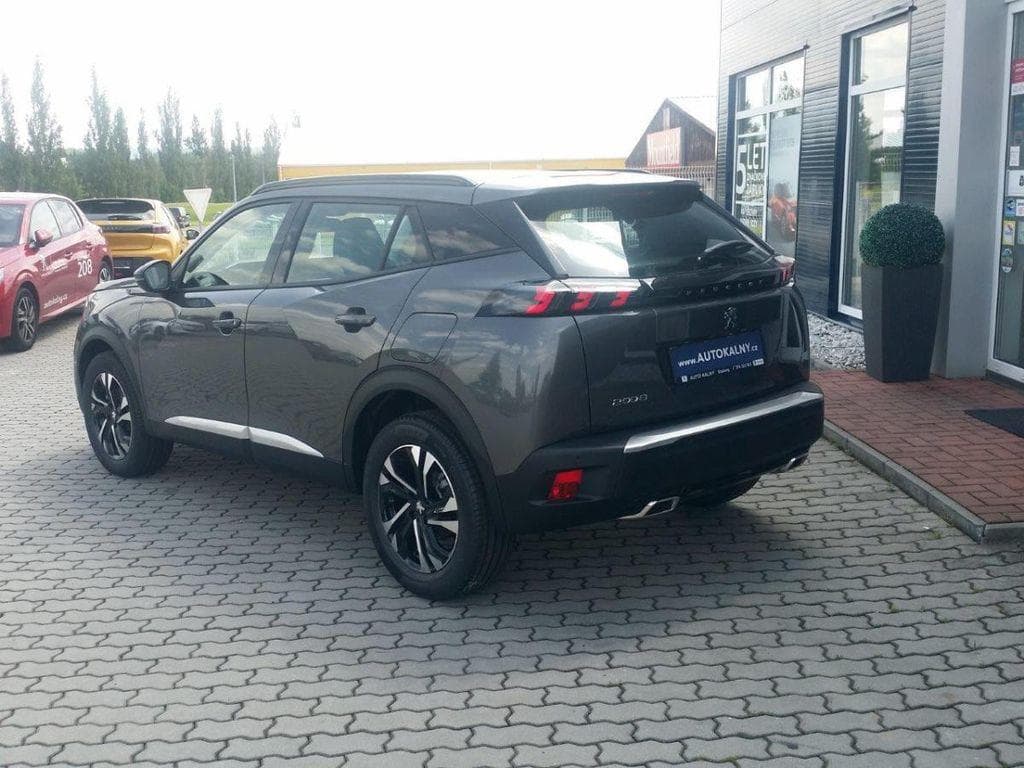 2022 Peugeot 2008 - 16