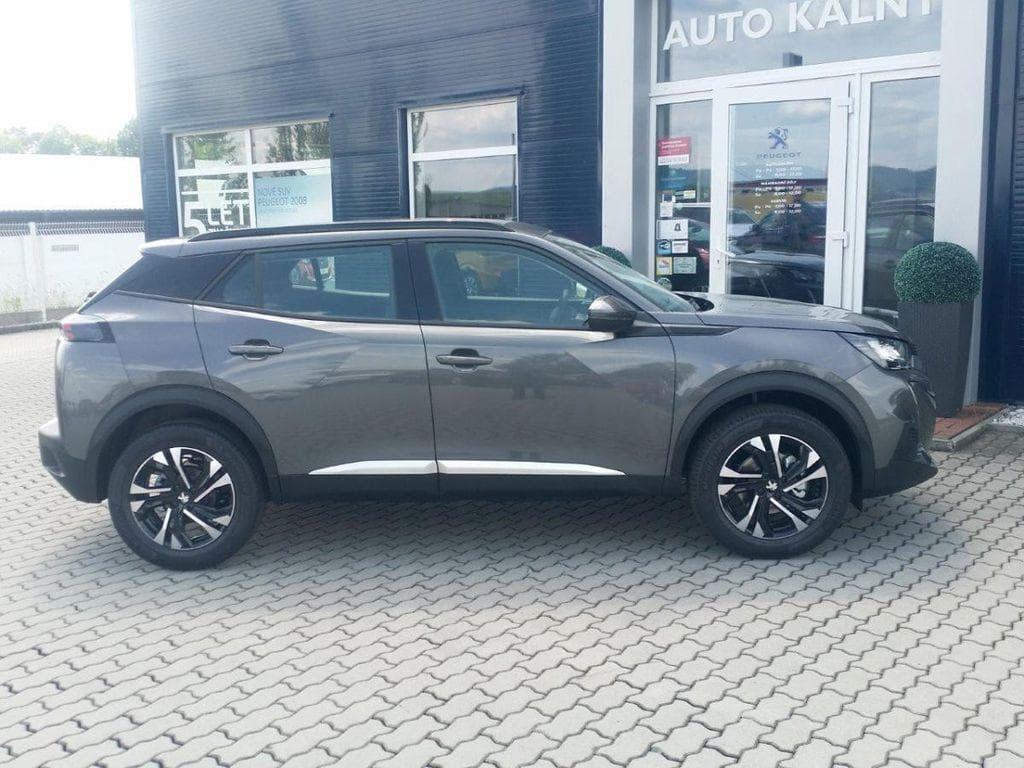 2022 Peugeot 2008 - 12