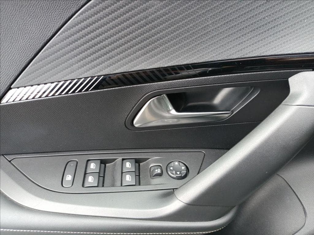 2024 Peugeot 2008 - 12