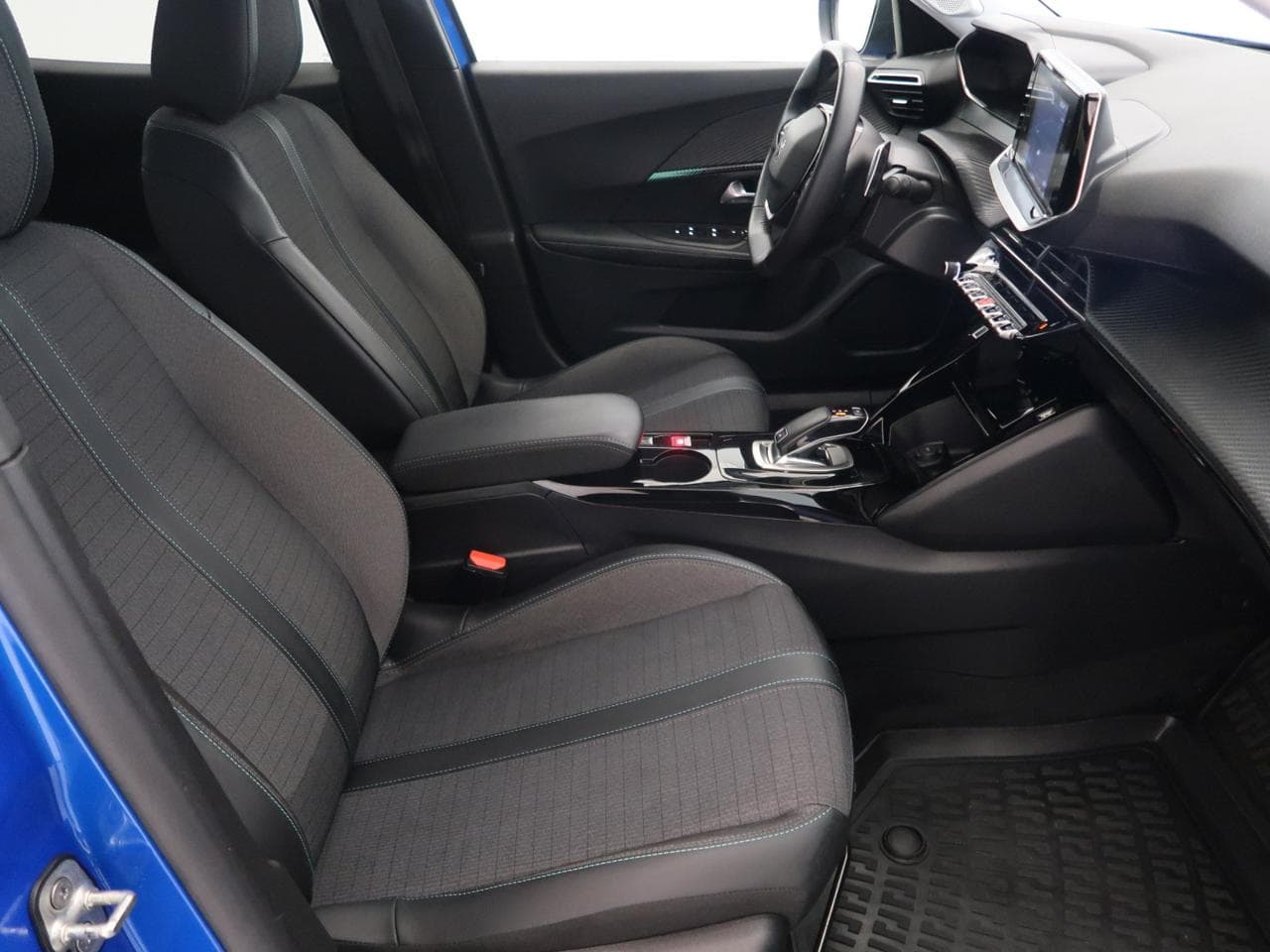 2021 Peugeot 2008 - 12