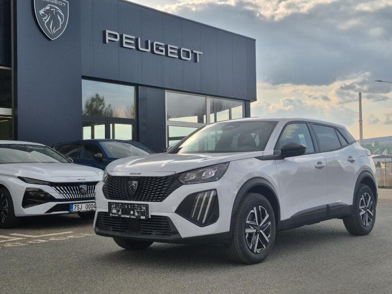 Peugeot 2008 BUSINESS Hybrid 145 e-DCS6 SUV