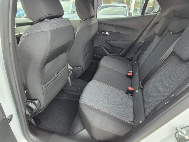 2026 Peugeot 2008 - 17