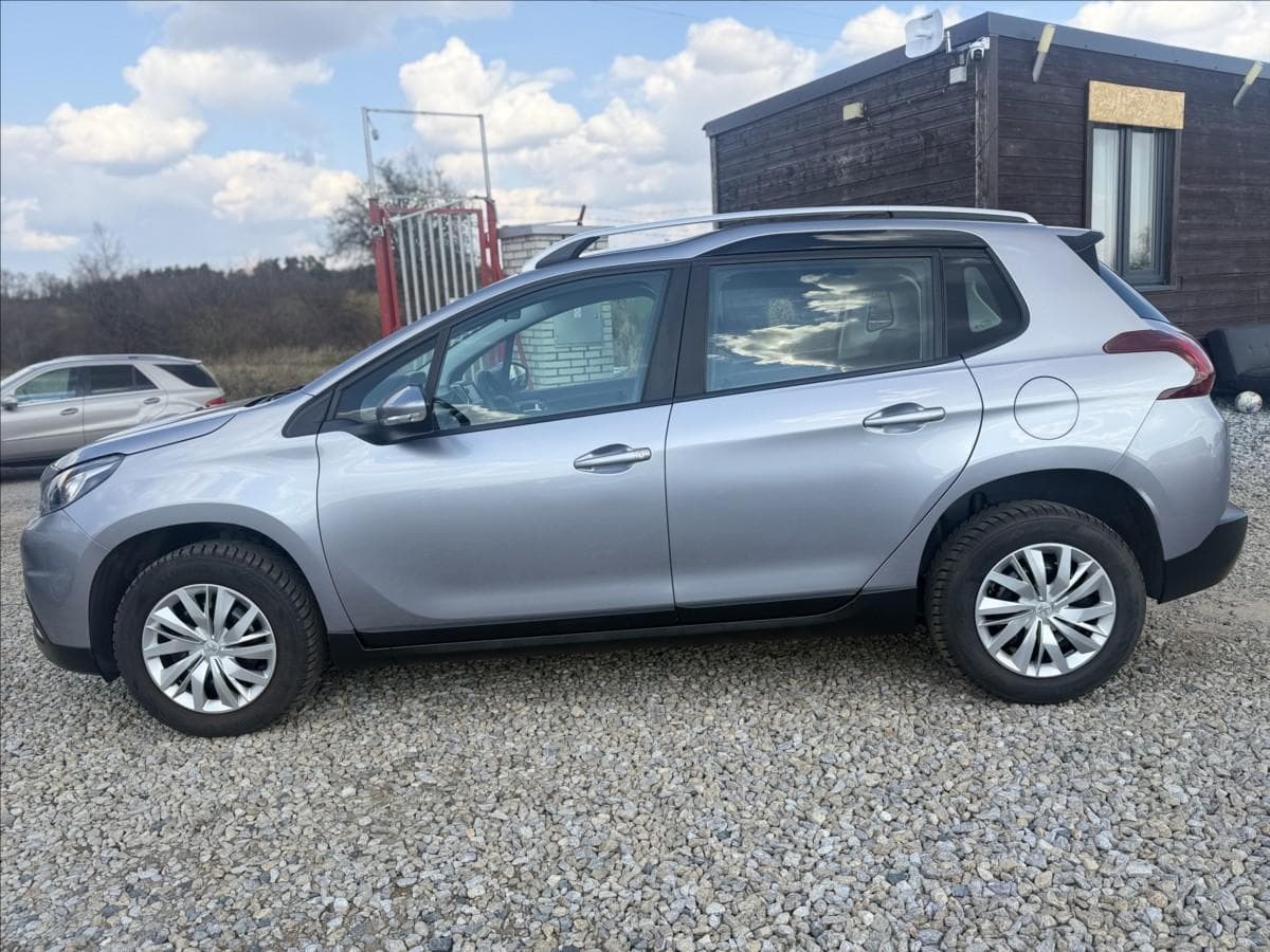 2017 Peugeot 2008 - 8