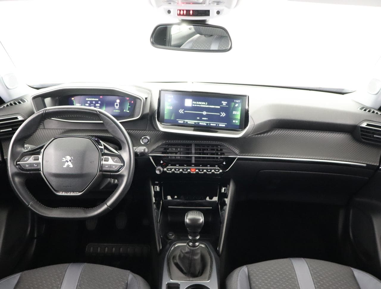 2020 Peugeot 2008 - 15