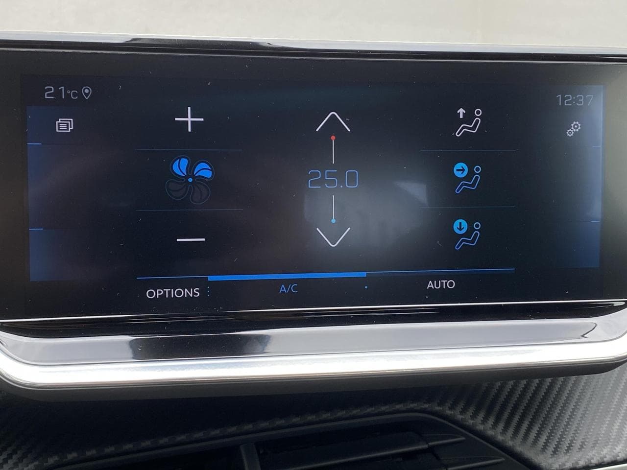 2020 Peugeot 2008 - 25