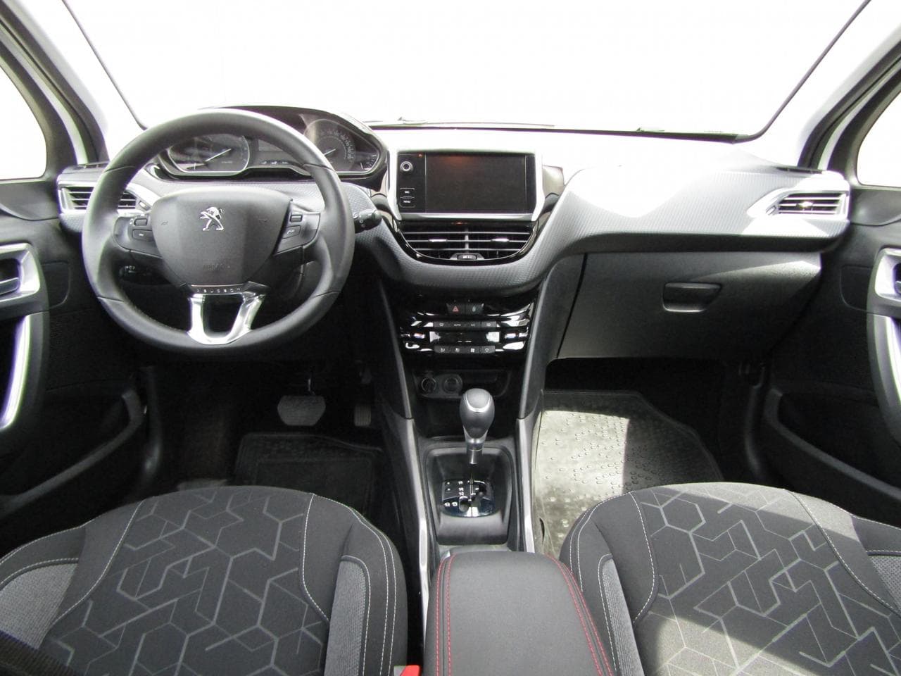 2019 Peugeot 2008 - 8