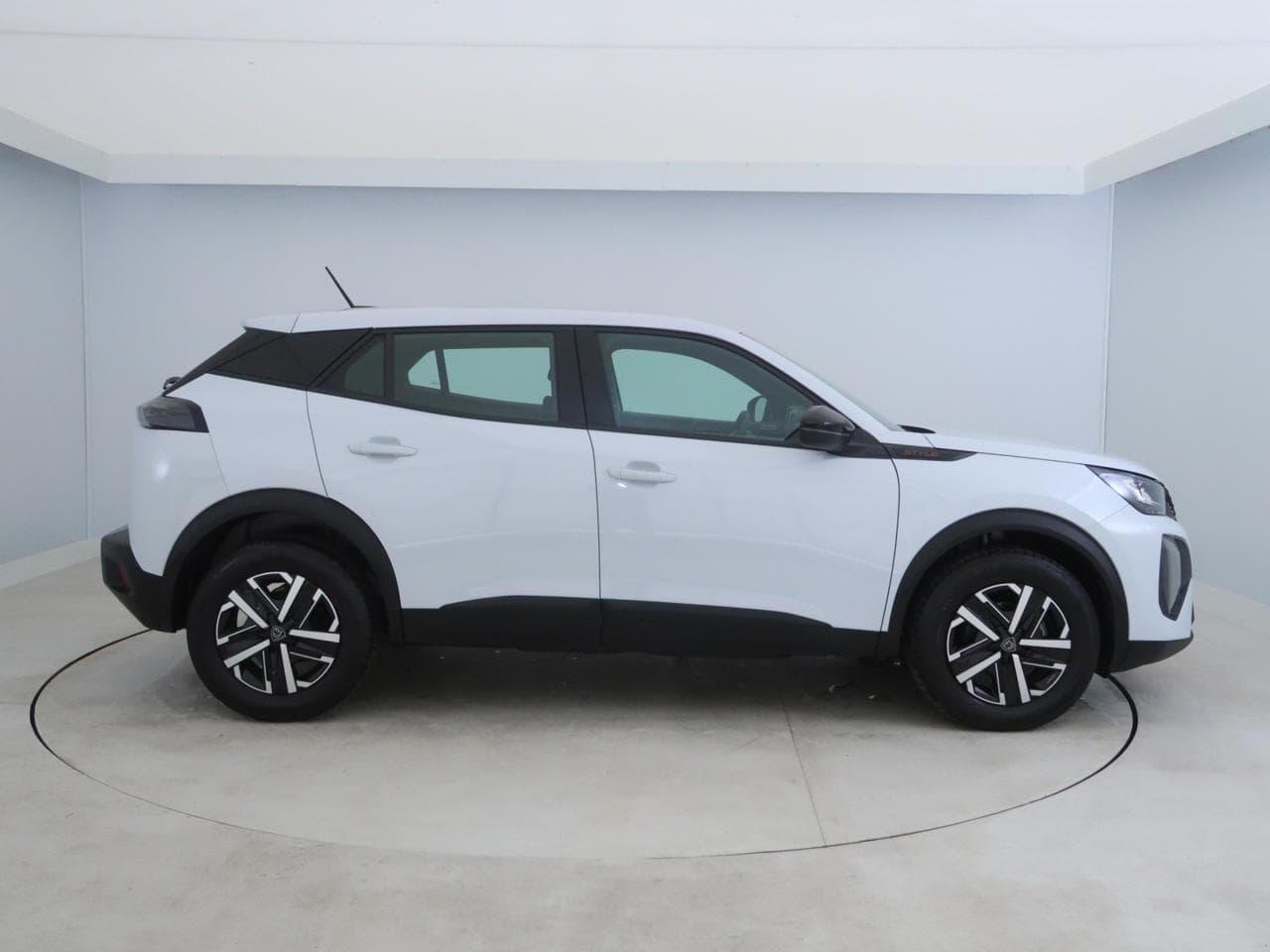 2025 Peugeot 2008 - 15