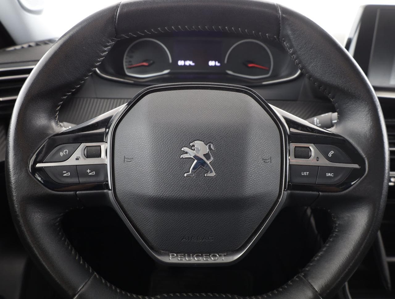 2021 Peugeot 2008 - 14