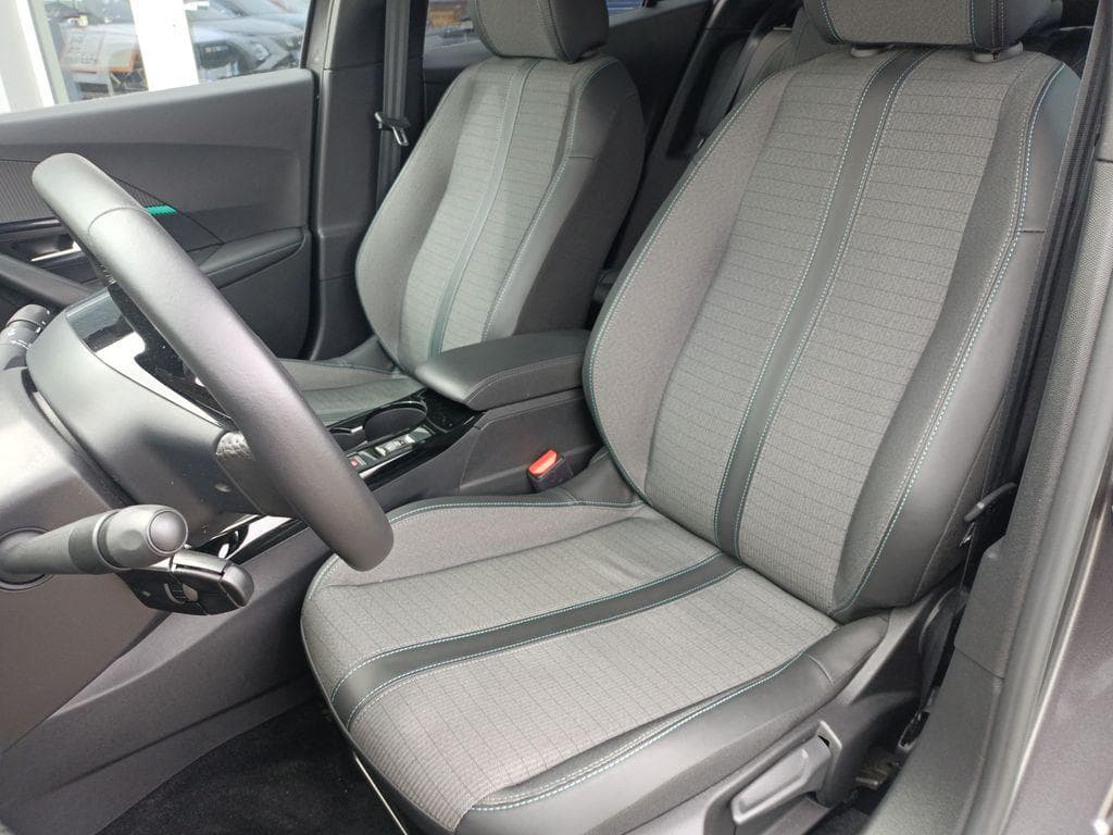 2022 Peugeot 2008 - 10