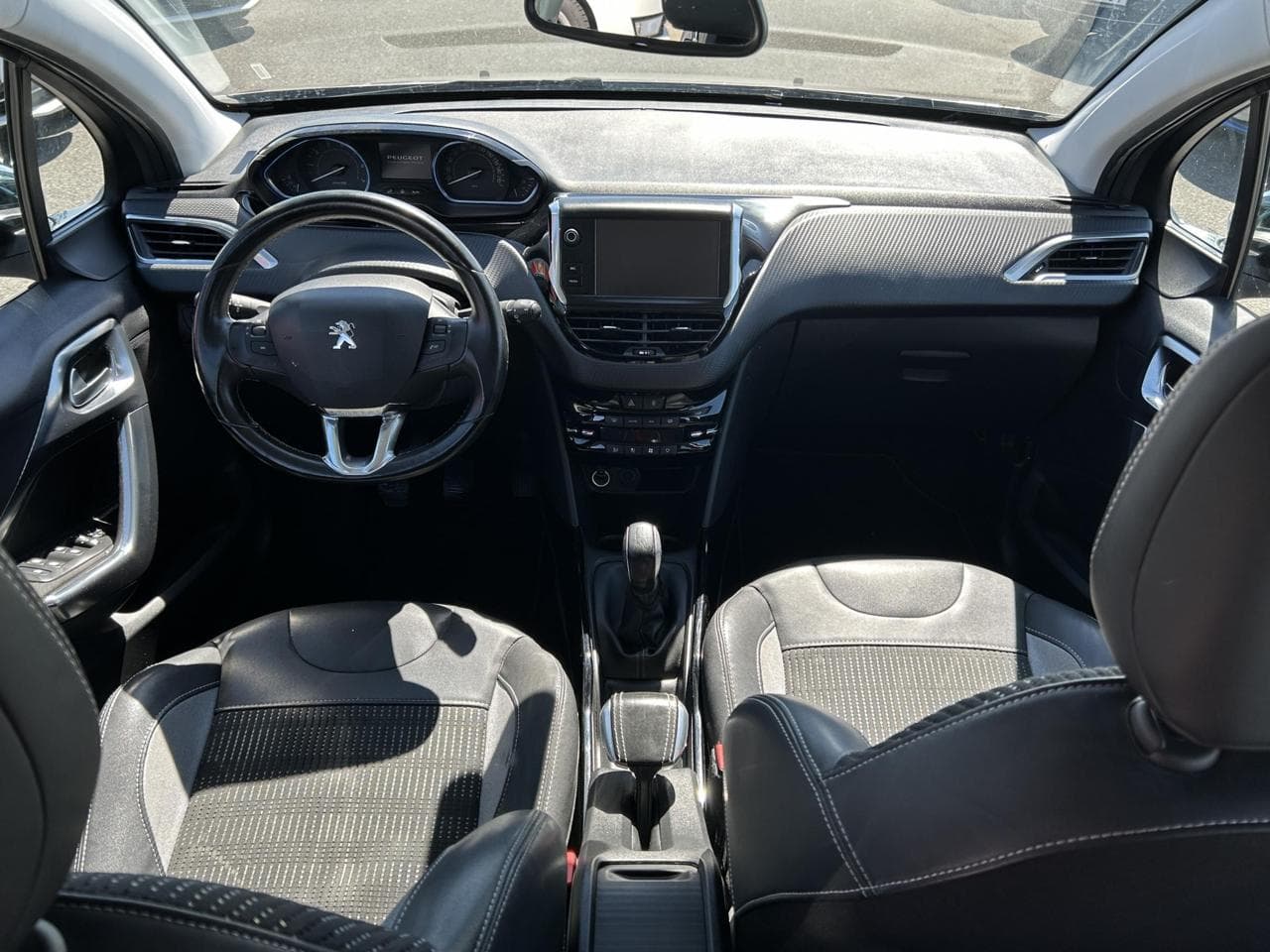 2016 Peugeot 2008 - 8