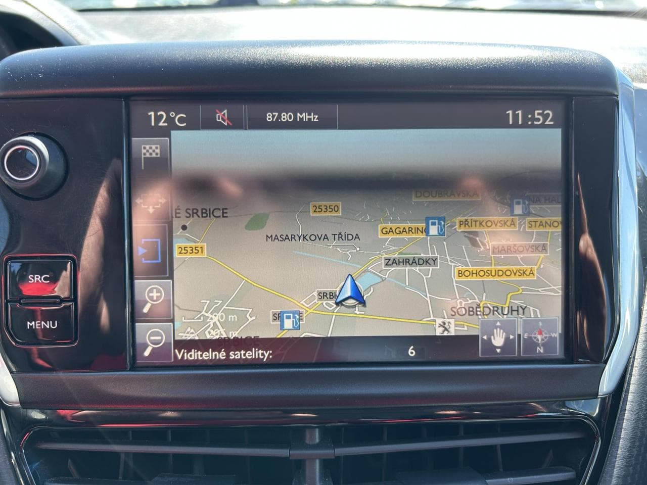 2016 Peugeot 2008 - 16