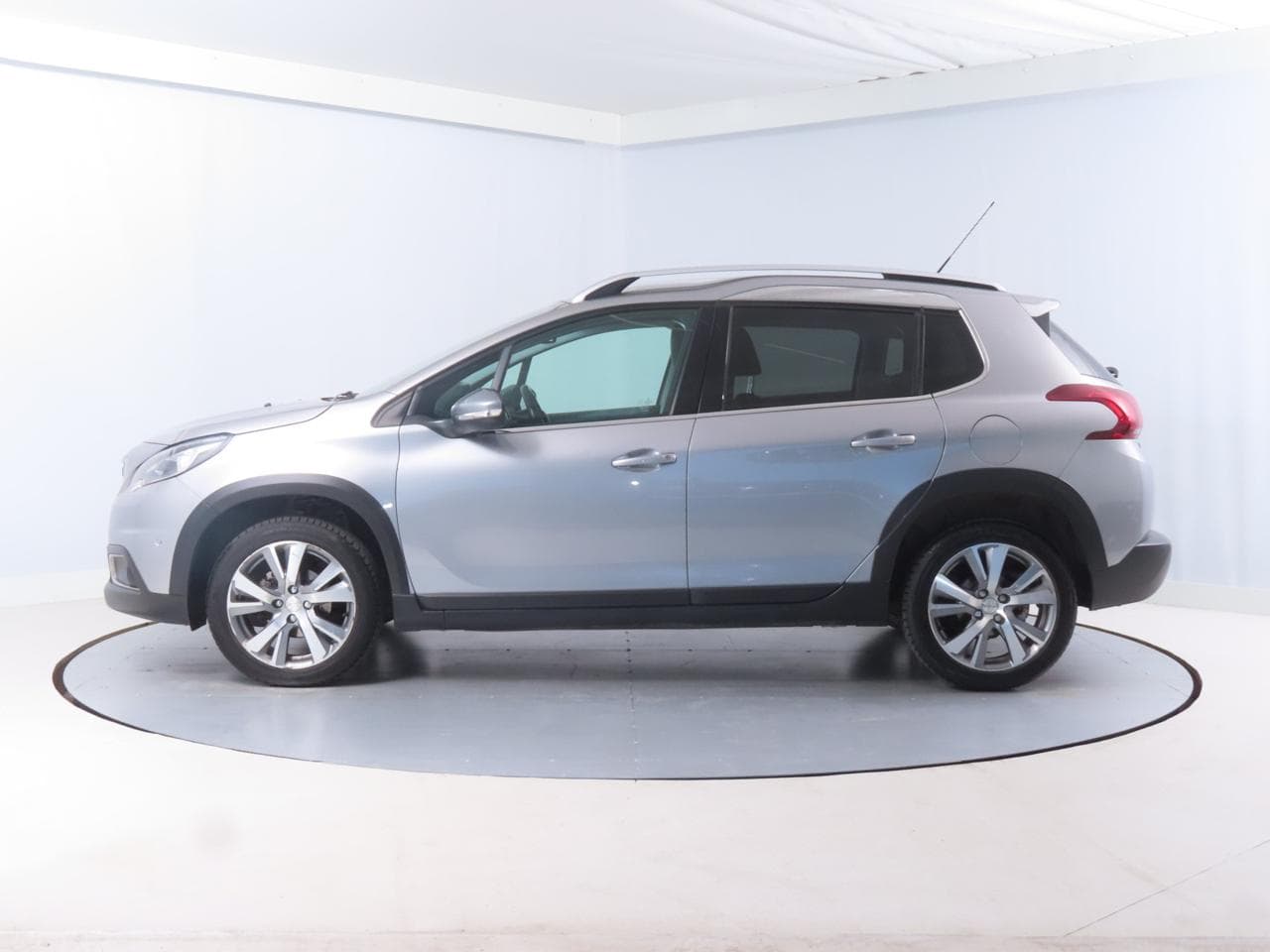 2016 Peugeot 2008 - 6