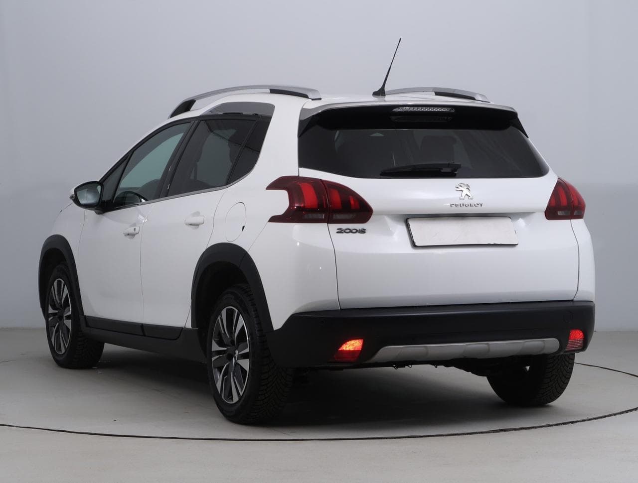 2018 Peugeot 2008 - 5