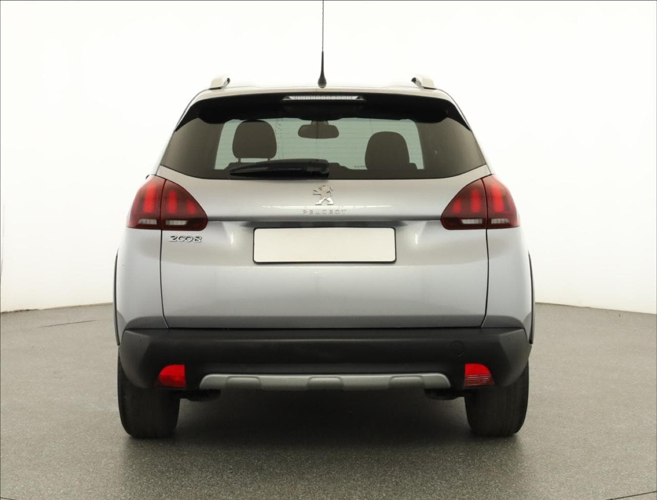 2018 Peugeot 2008 - 10
