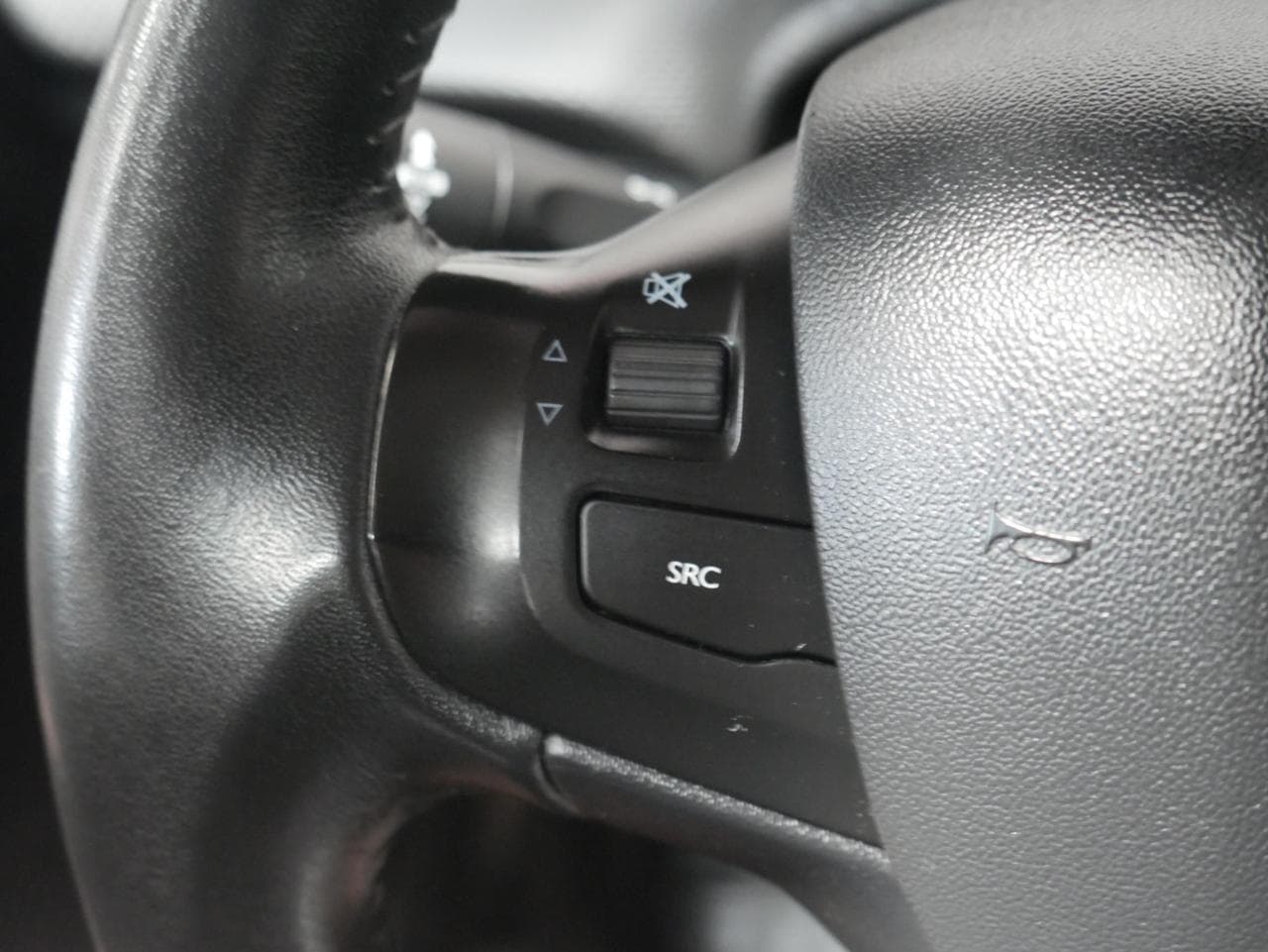 2014 Peugeot 2008 - 14
