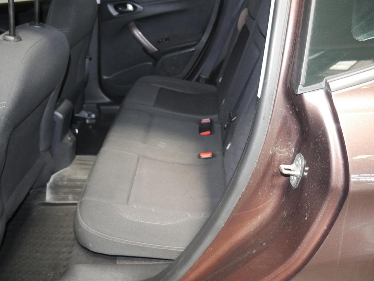 2014 Peugeot 2008 - 10