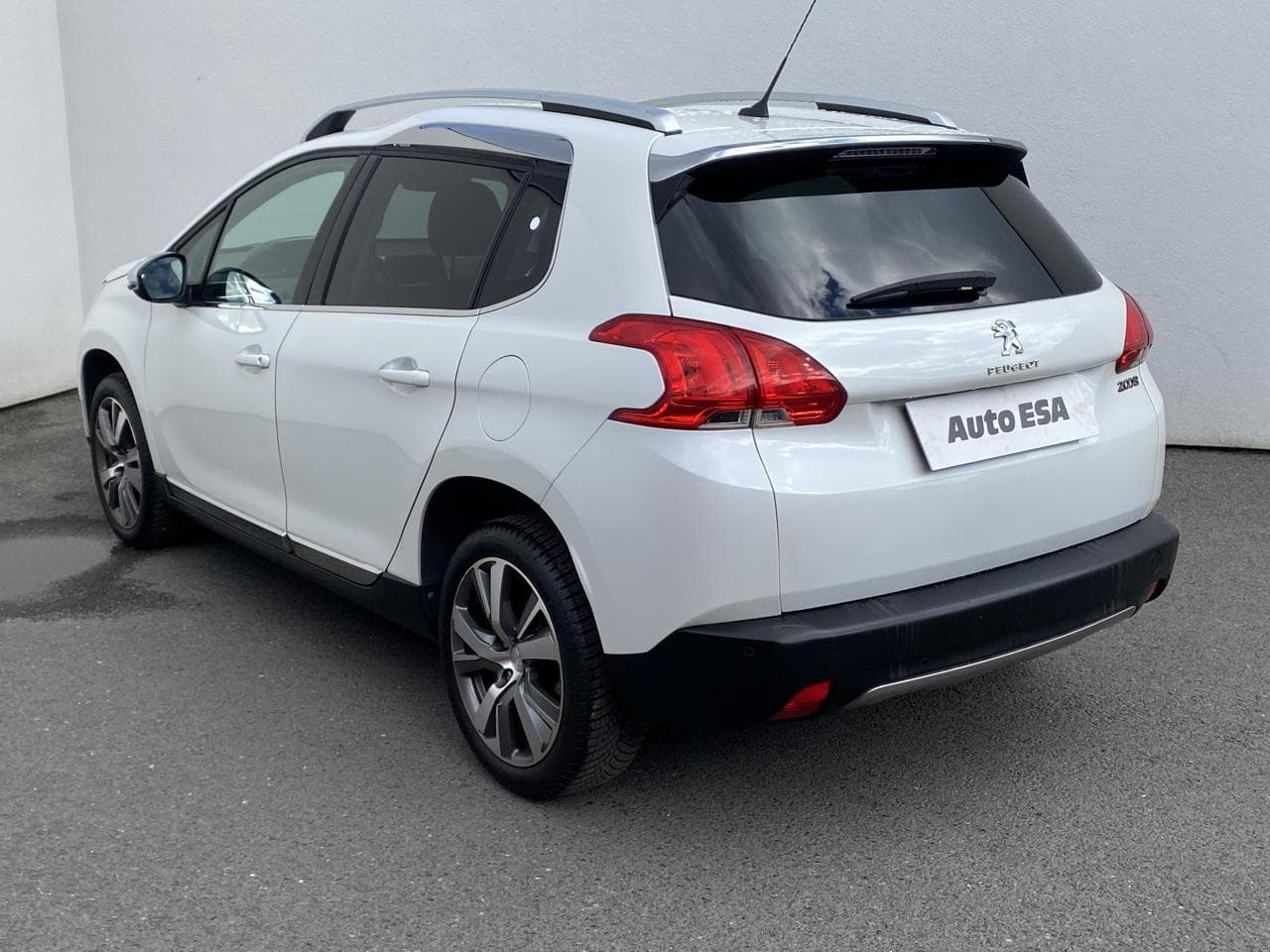 2013 Peugeot 2008 - 9