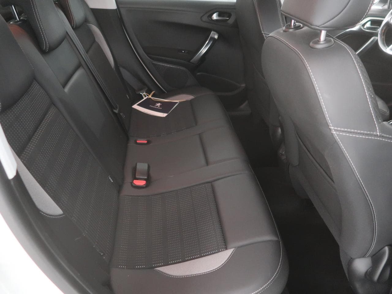 2016 Peugeot 2008 - 20