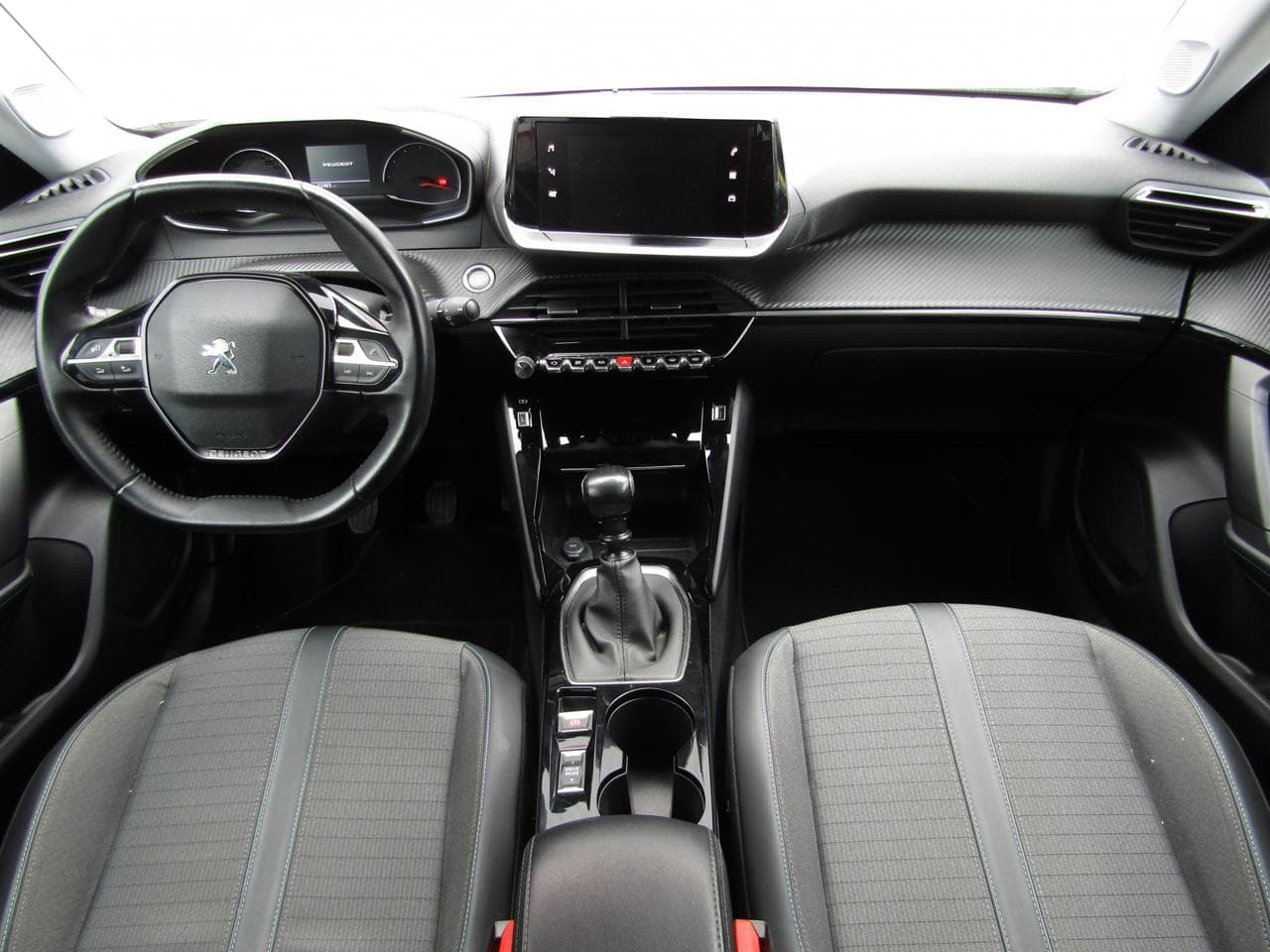2021 Peugeot 2008 - 15