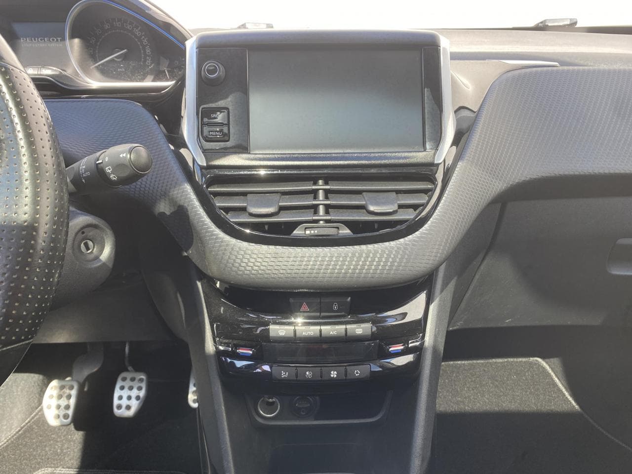 2017 Peugeot 2008 - 20