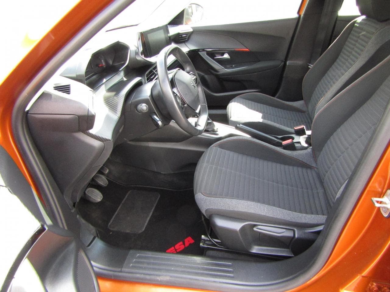 2021 Peugeot 2008 - 15